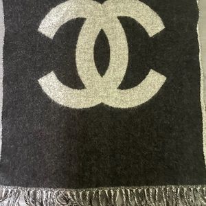 Chanel wool scarf black and grey double side